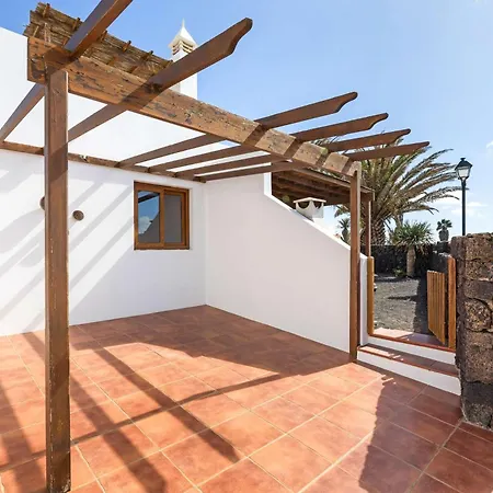 Calma Pool Oasis & Volcano Views Bayside 펜션